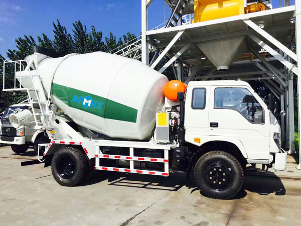 mini concrete mixer truck