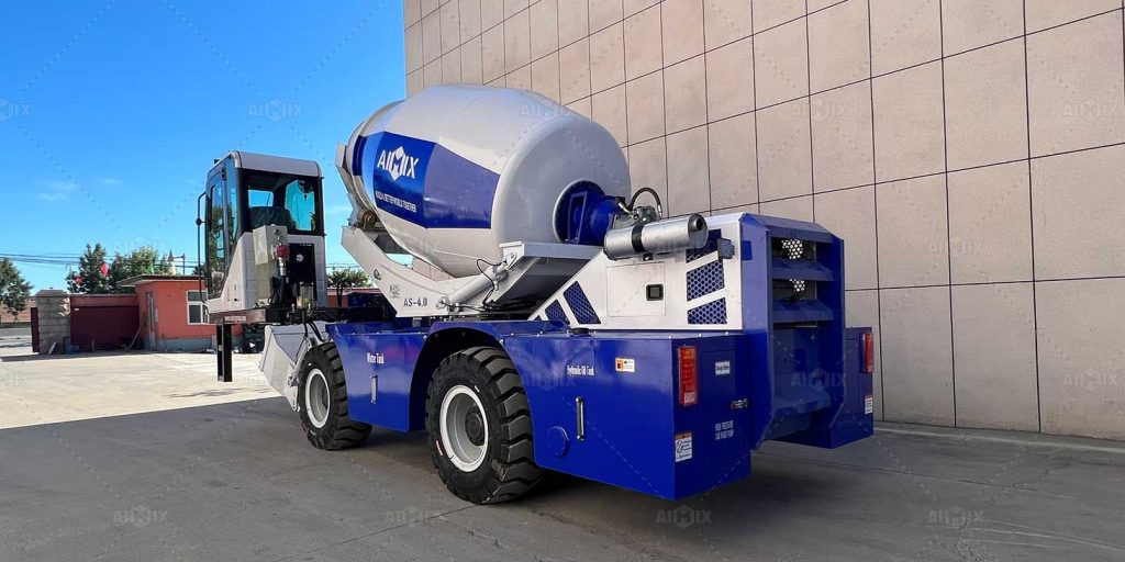 AIMIX Self loading concrete mixer machine dijual